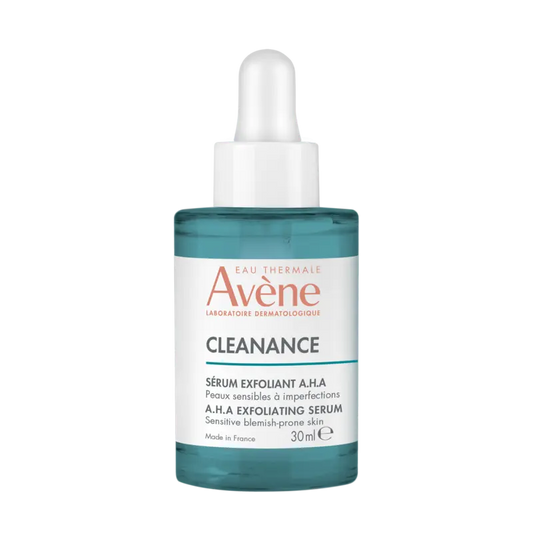 Avene Cleanance serum bottle with dropper